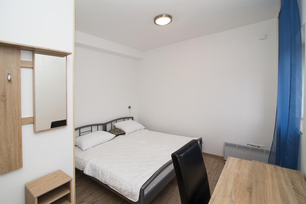 Hostel Bordada Kraljevica Ngoại thất bức ảnh